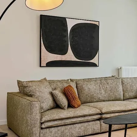 Unique With 4 Bedrooms Near The Beach! T100 Ostend