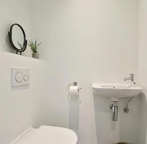 Unique With 4 Bedrooms Near The Beach! T100 * Ostend