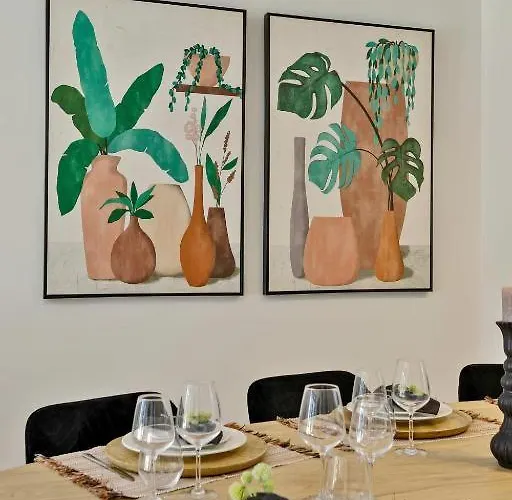 Casa de Férias Unique With 4 Bedrooms Near The Beach! T100 *