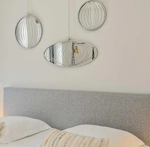 Casa de Férias Unique With 4 Bedrooms Near The Beach! T100 *