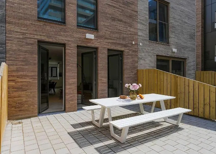 Unique With 4 Bedrooms Near The Beach! T100 Ostend